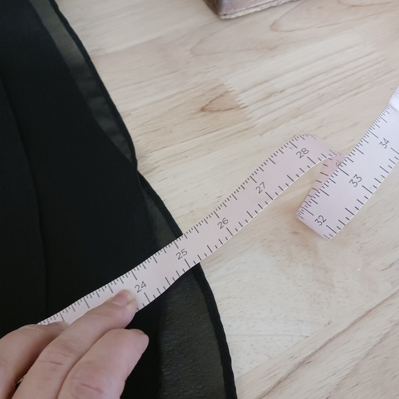 Violet and Claire Black Beaded Layered Chiffon Sleeveless Blouse Size Me… - Picture 7 of 14